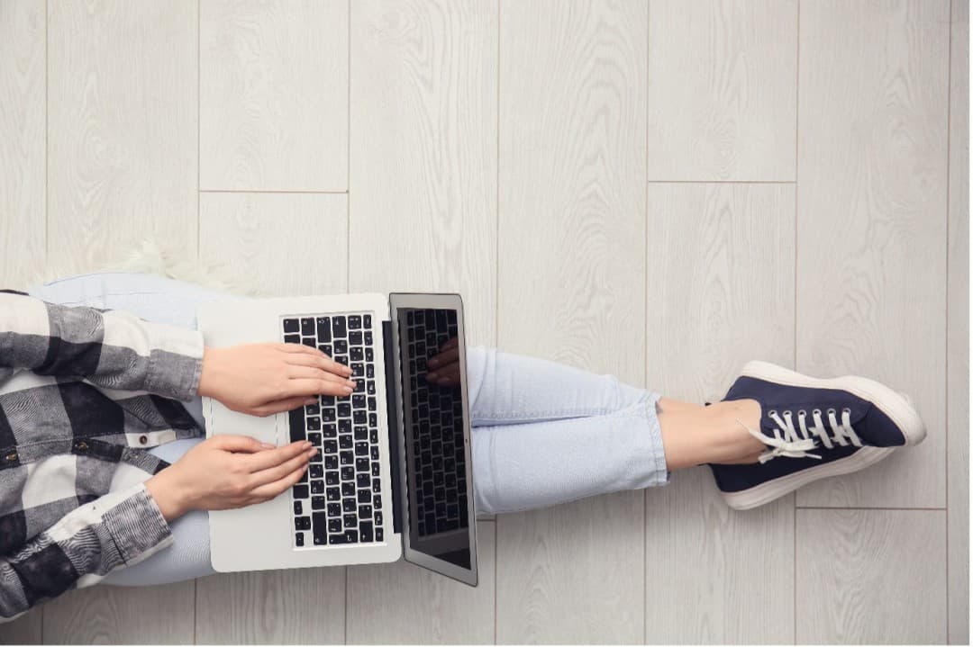 フリーランス 審査